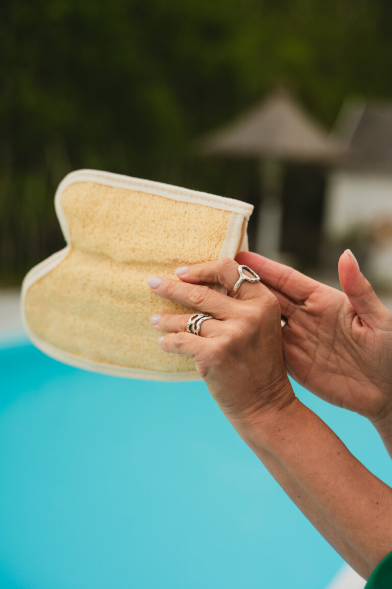rękawicą loofah